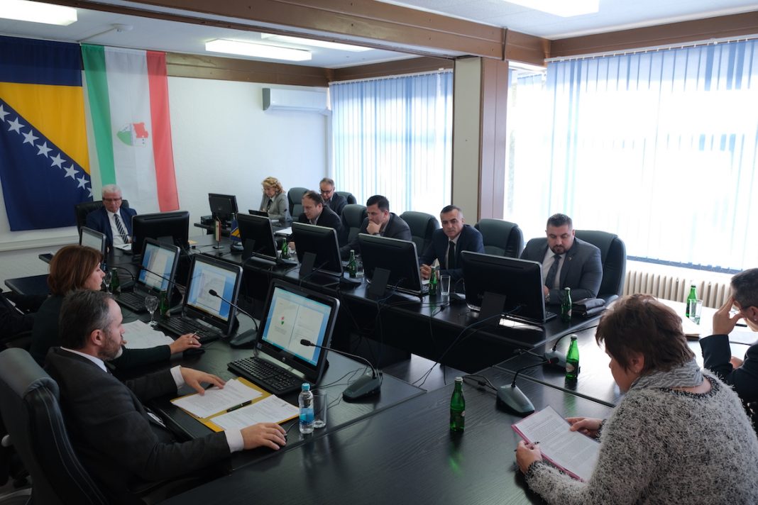 Usvojena suma za političke stranke u skupštini SBK/KSB