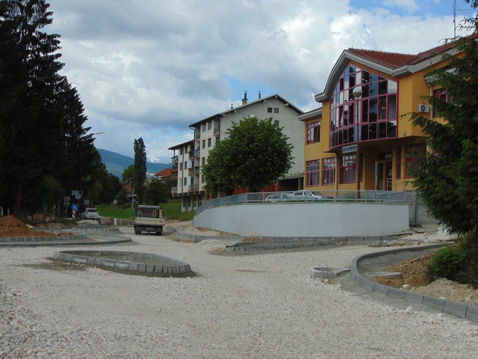 Danas radovi kanalizacione mreže Međuvode, policija kontroliše saobraćaj