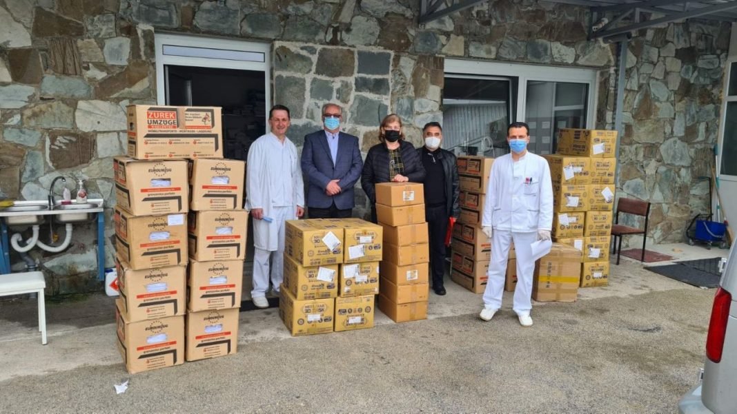 Travničkim bolnicama i Domu zdravlja stigla vrijedna donacija iz Leipziga (FOTO)