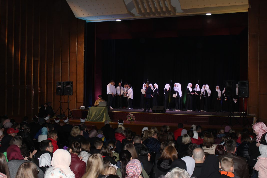U sali Doma kulture održan koncert ilahija i kasida “U susret ramazanu”