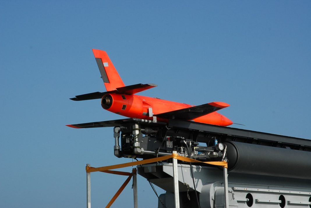 Turska napravila nadzvučni dron mamac koji će se lansirati iz drugih dronova