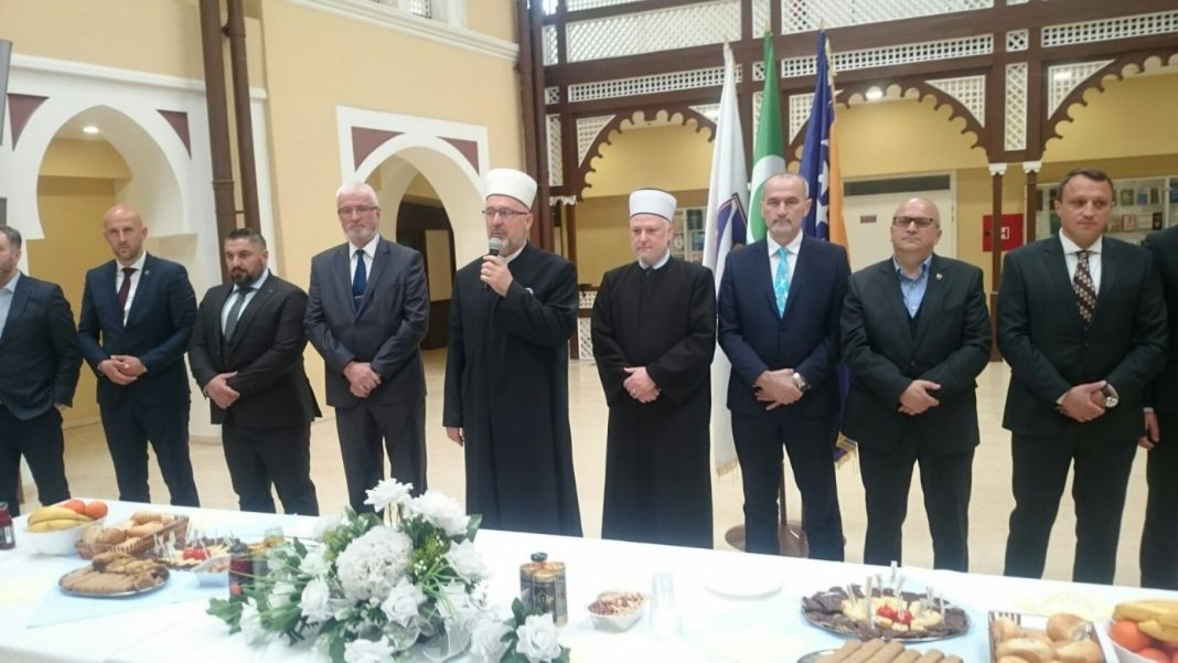 U travničkoj medresi održan tradicionalni prijem Muftije travničkog povodom ramazanskog bajrama 1443. h.g.