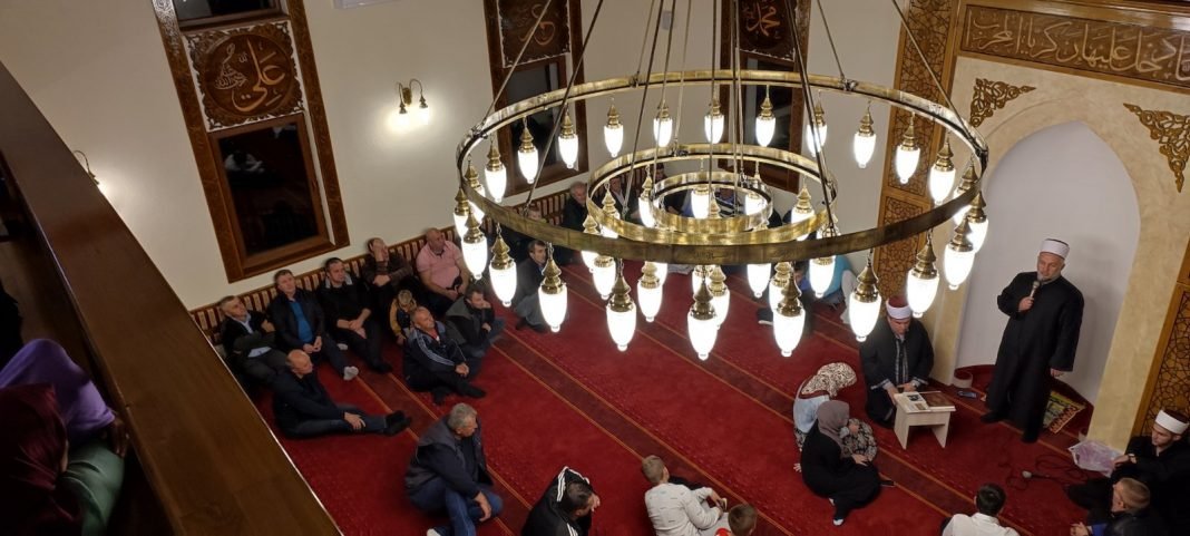 Mevludska svečanost i predavanje u džamiji na Zapodi povodom mjeseca rebiul-evvela