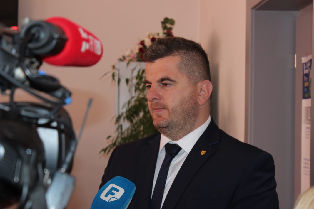 Načelnik Dujo izrazio saučešće povodom iznenadne smrti mlade nogometašice