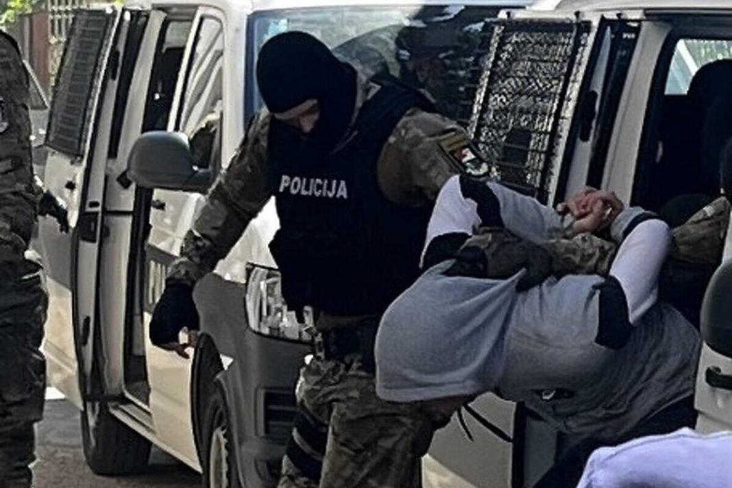 Pripadnici MUP-a SBK lišili slobode tri osobe u operativnoj akciji “Vrbas”