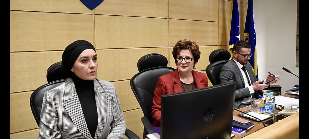 Predsjednik FBiH se bira sutra u Parlamentu: Test za Osmorku i HDZ, SDA kaže da nema uslova za glasanje