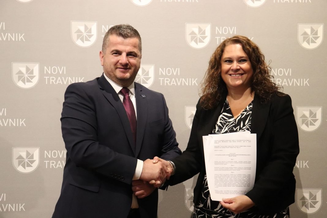 Potpisan ugovor od dva miliona KM za završetak izgradnje zgrade Srednjoškolskog centra