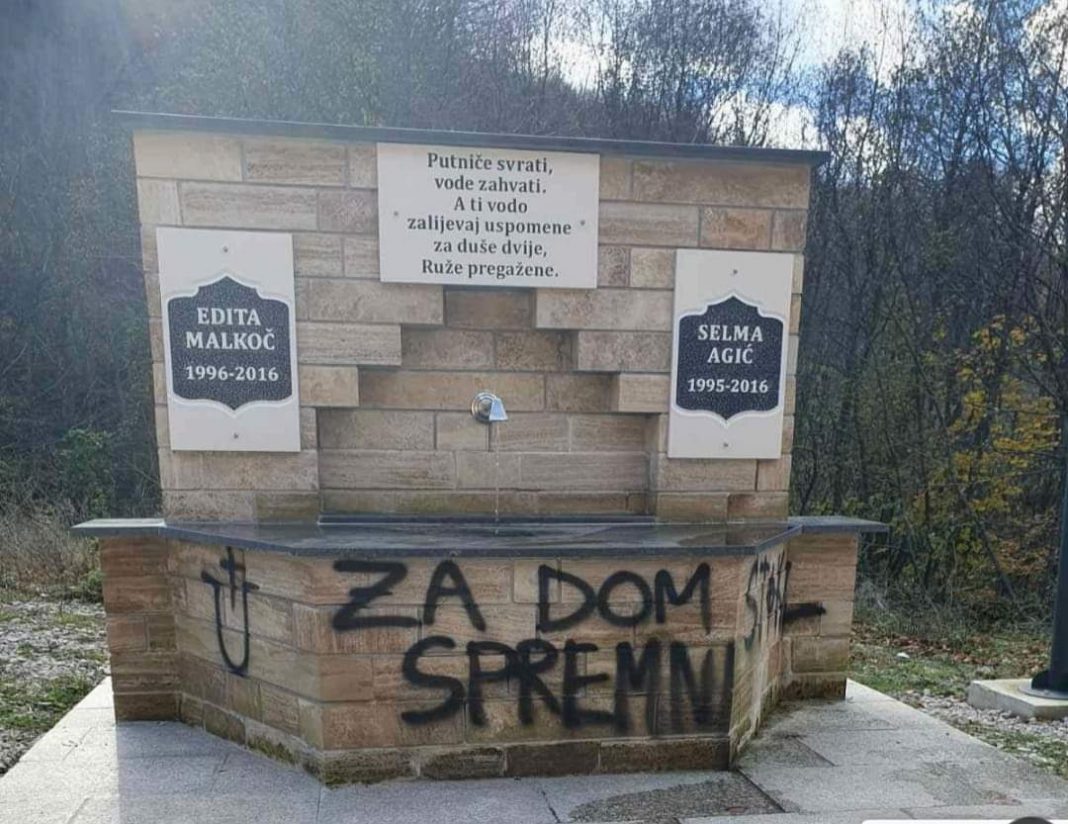 Vandali u Bugojnu oštetili česmu podignutu u čast poginule Selme i Edite