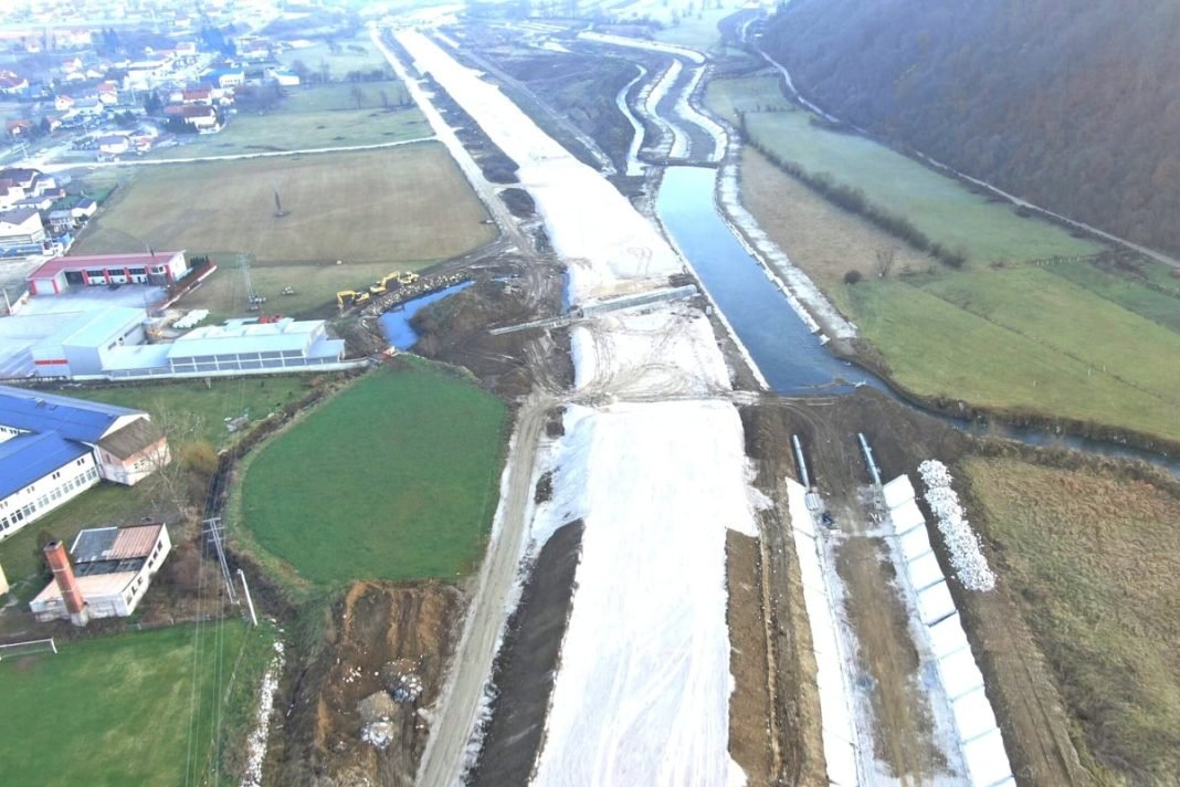 Zbog izmjene projekta prolongiran završetak ceste Lašva – Nević Polje, ali radovi su u punom zamahu