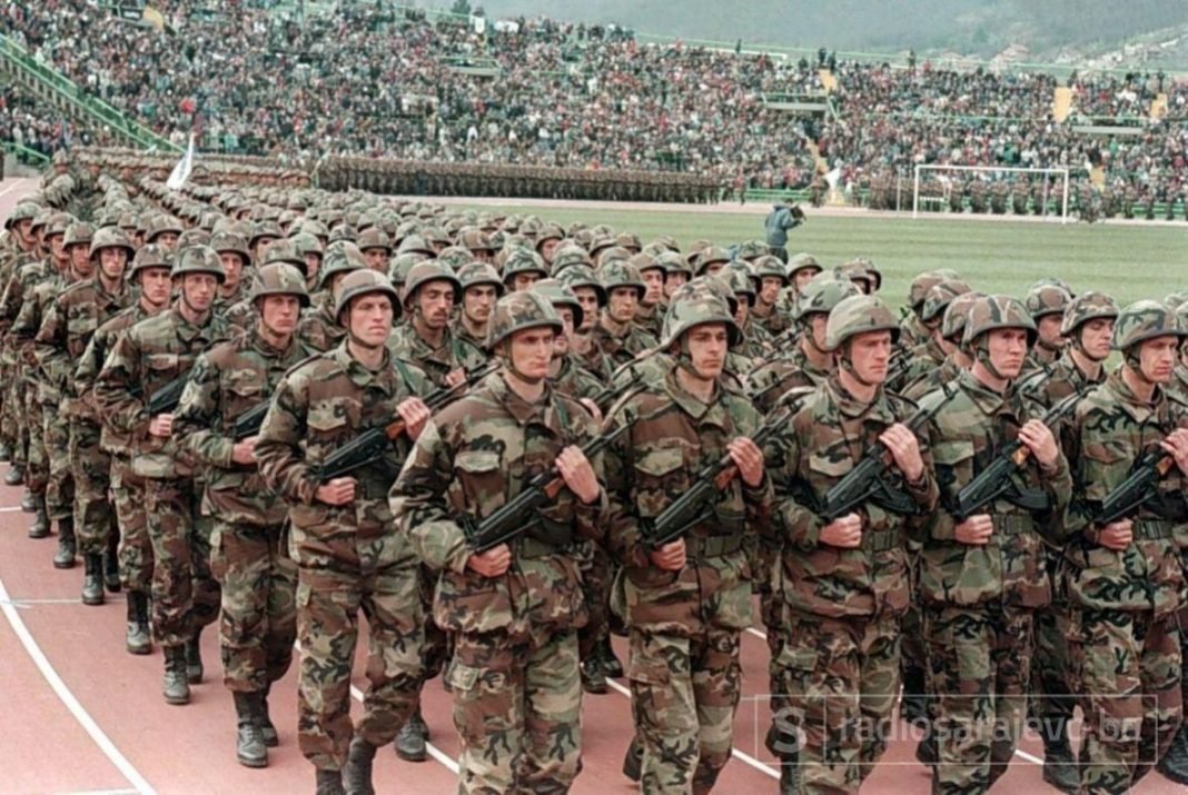 Na današnji dan prije 32 godine formirana je Armija Republike BiH