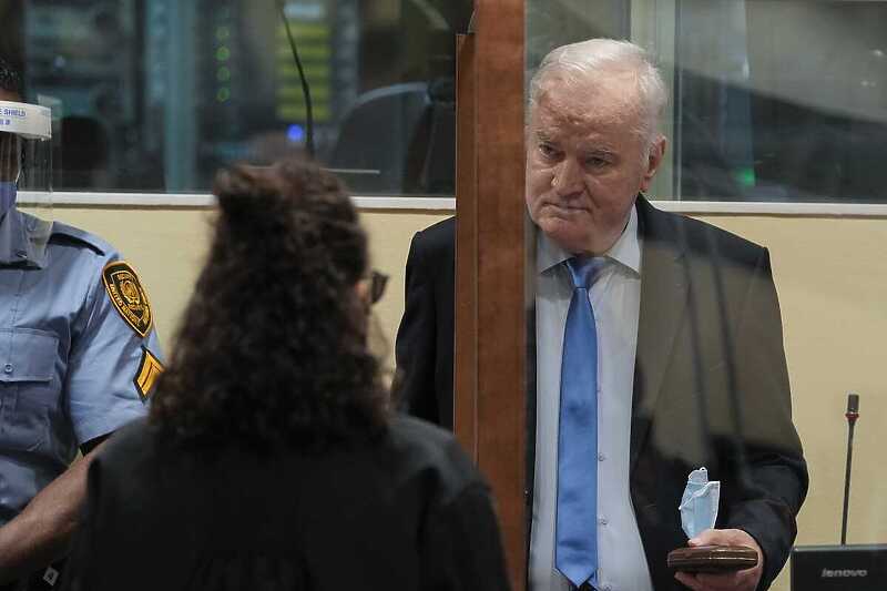 Ratni zločinac Ratko Mladić tražio da izađe na uvjetnu slobodu u Srbiju. Očekivano je odbijen